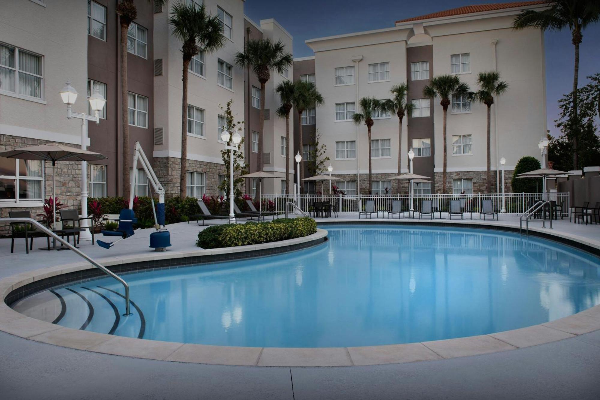 Residence Inn By Marriott Fort Lauderdale Airport & Cruise Port Dania Beach Exteriör bild