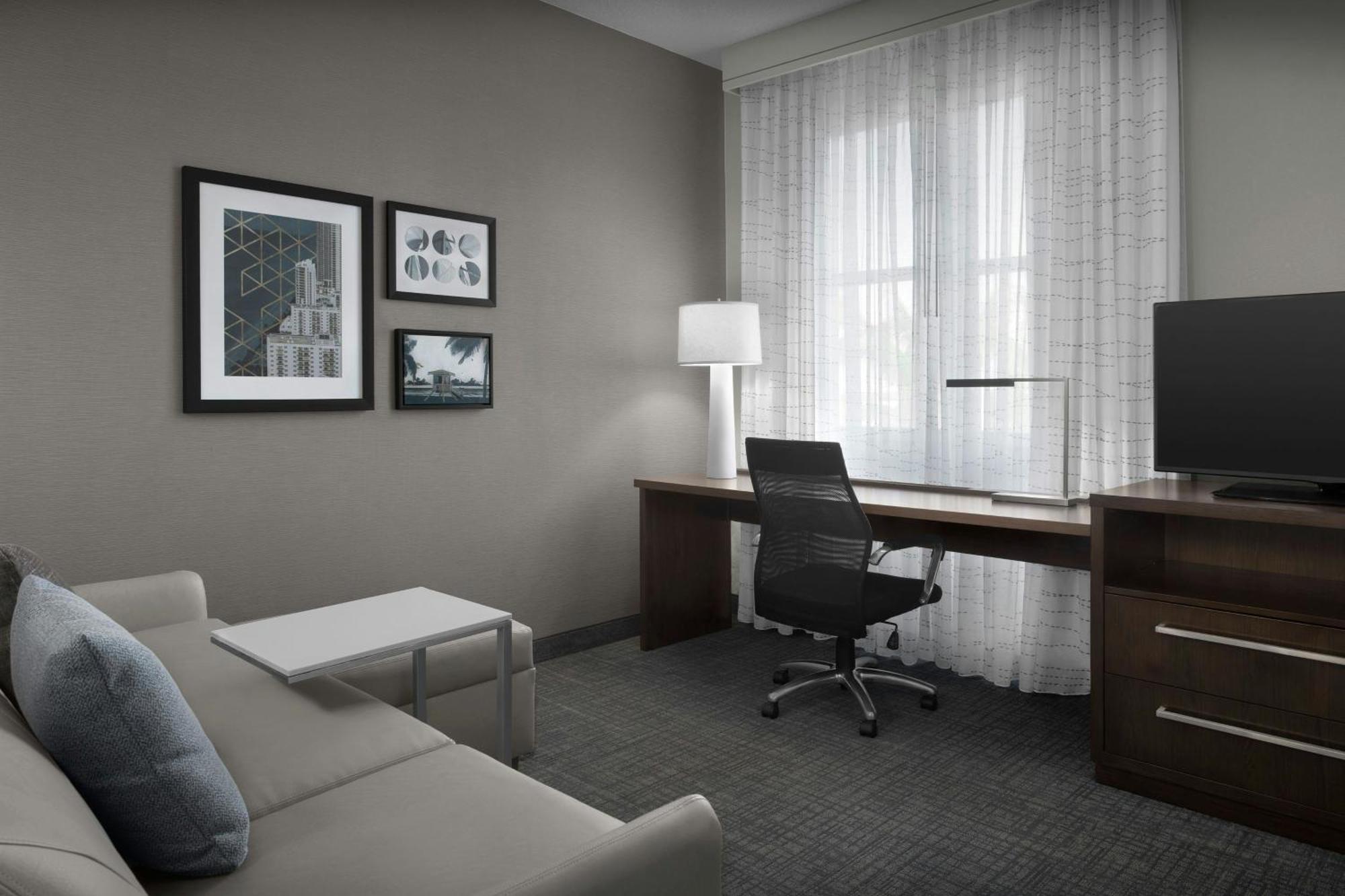 Residence Inn By Marriott Fort Lauderdale Airport & Cruise Port Dania Beach Exteriör bild